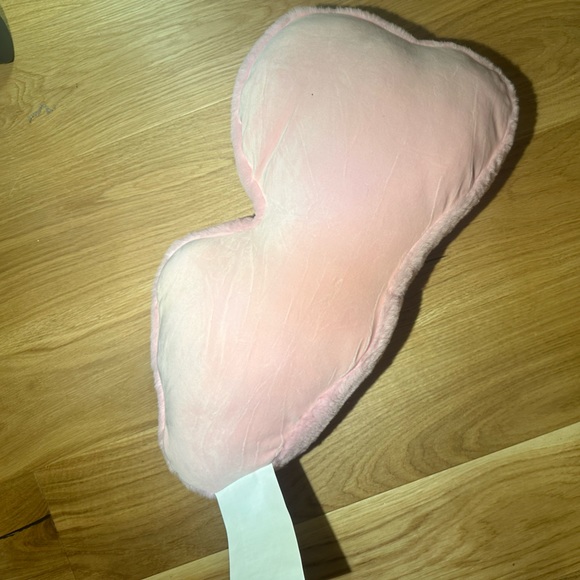 Barbie Pillow - Picture 3 of 3